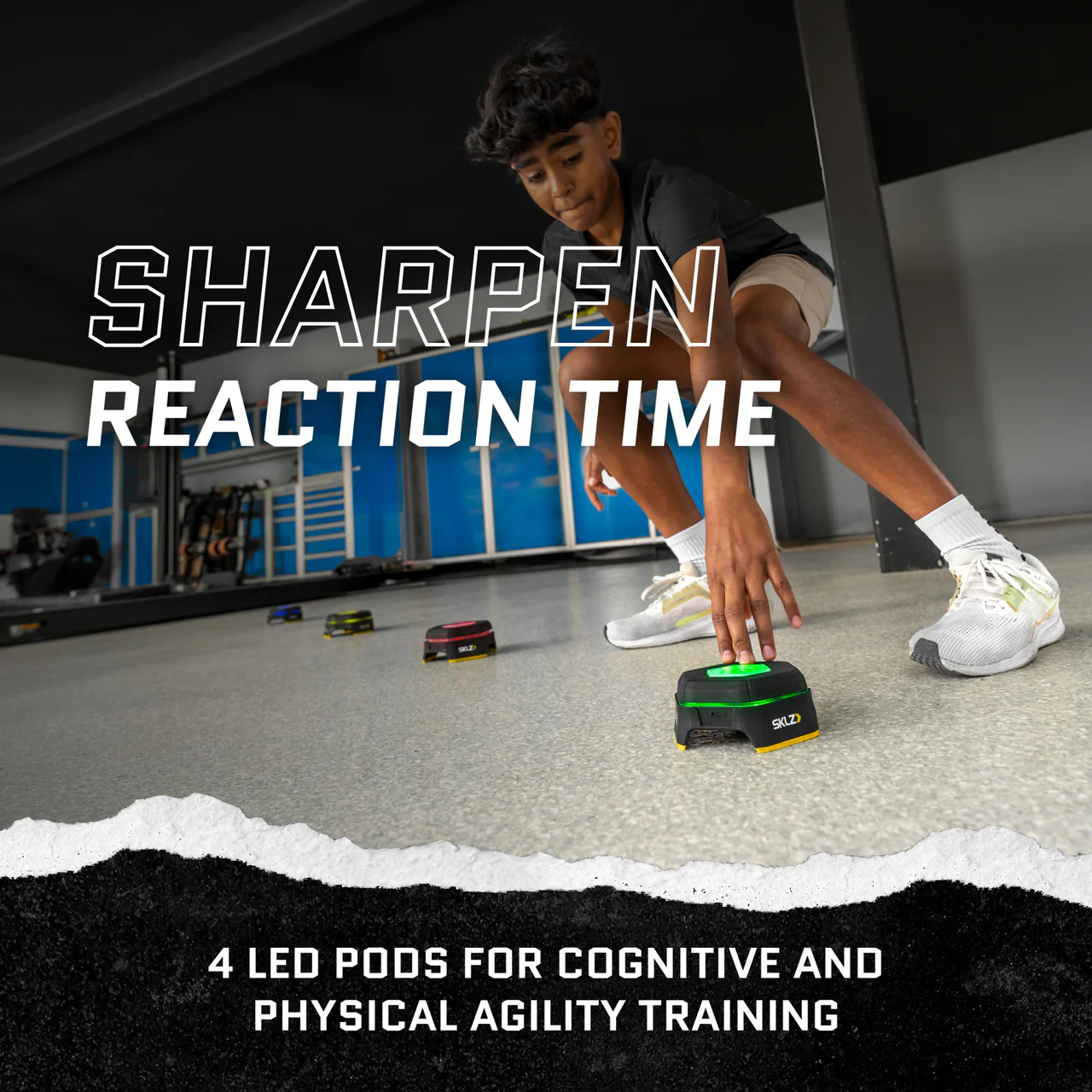 SKLZ REACTIVE FLASH - sharpen reaction time, athlete activating LED pod for cognitive and physical agility training