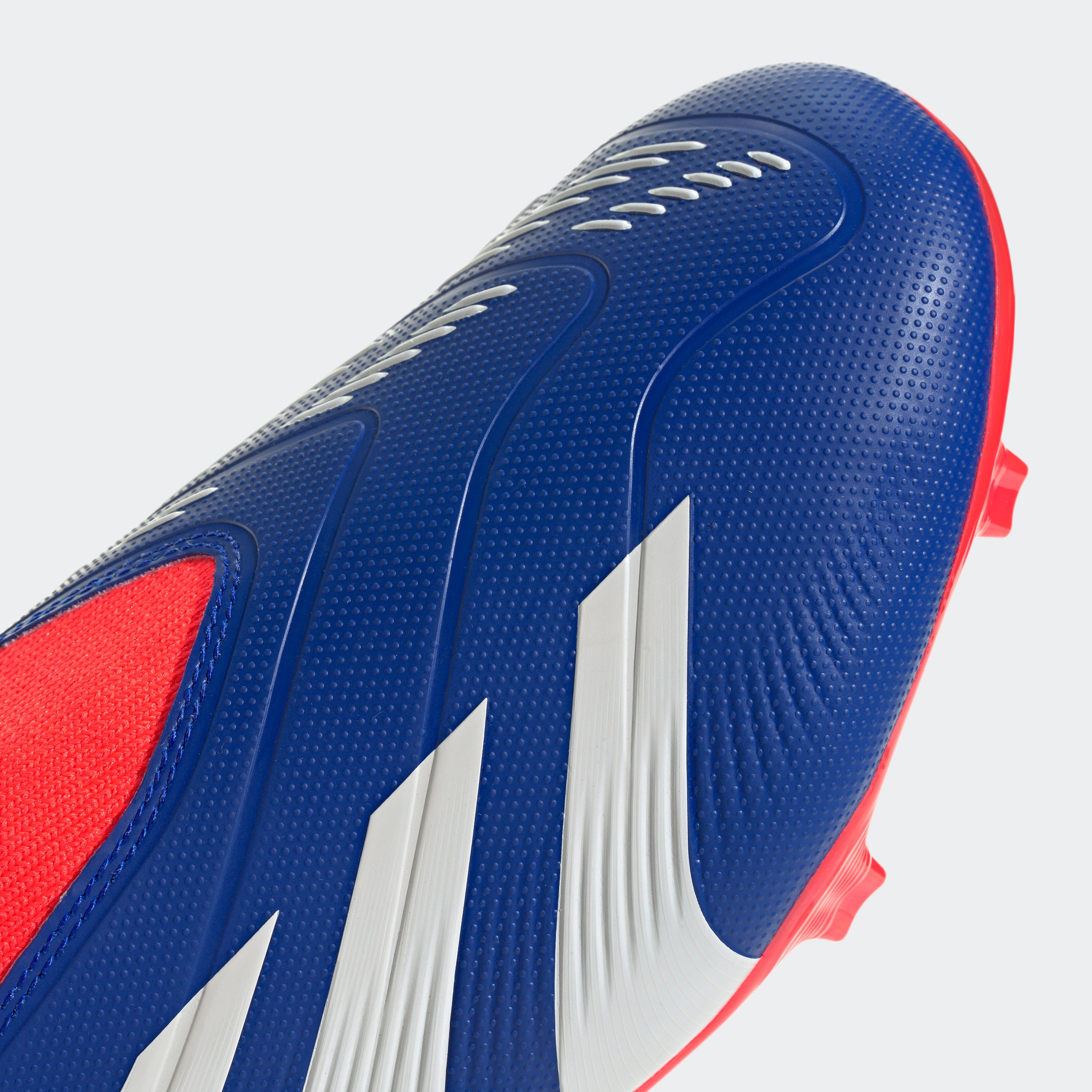 ADIDAS PREDATOR LEAGUE LACELESS FG MENS – Poobie Naidoo's