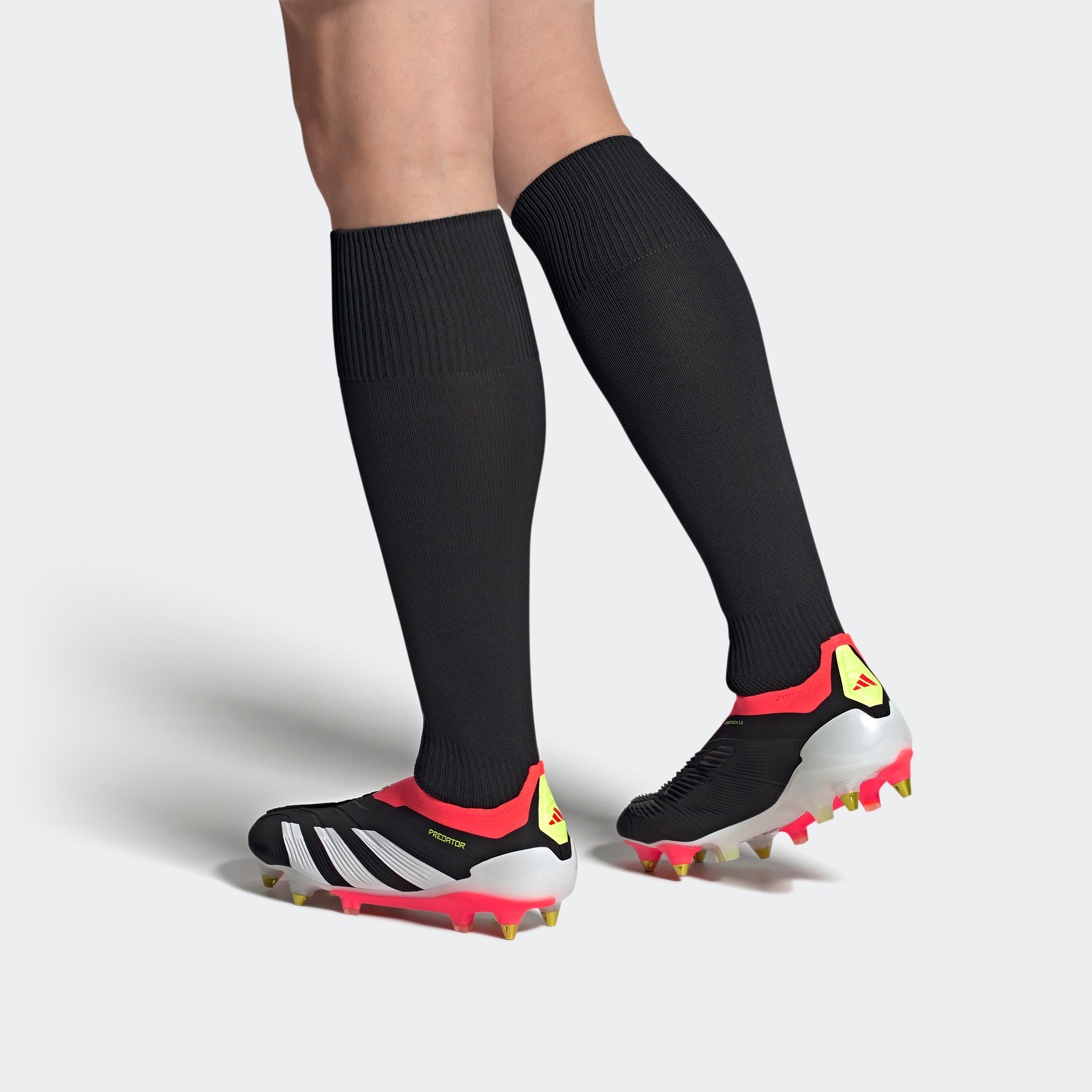 ADIDAS PREDATOR ELITE LACELESS SG MENS – Poobie Naidoo's