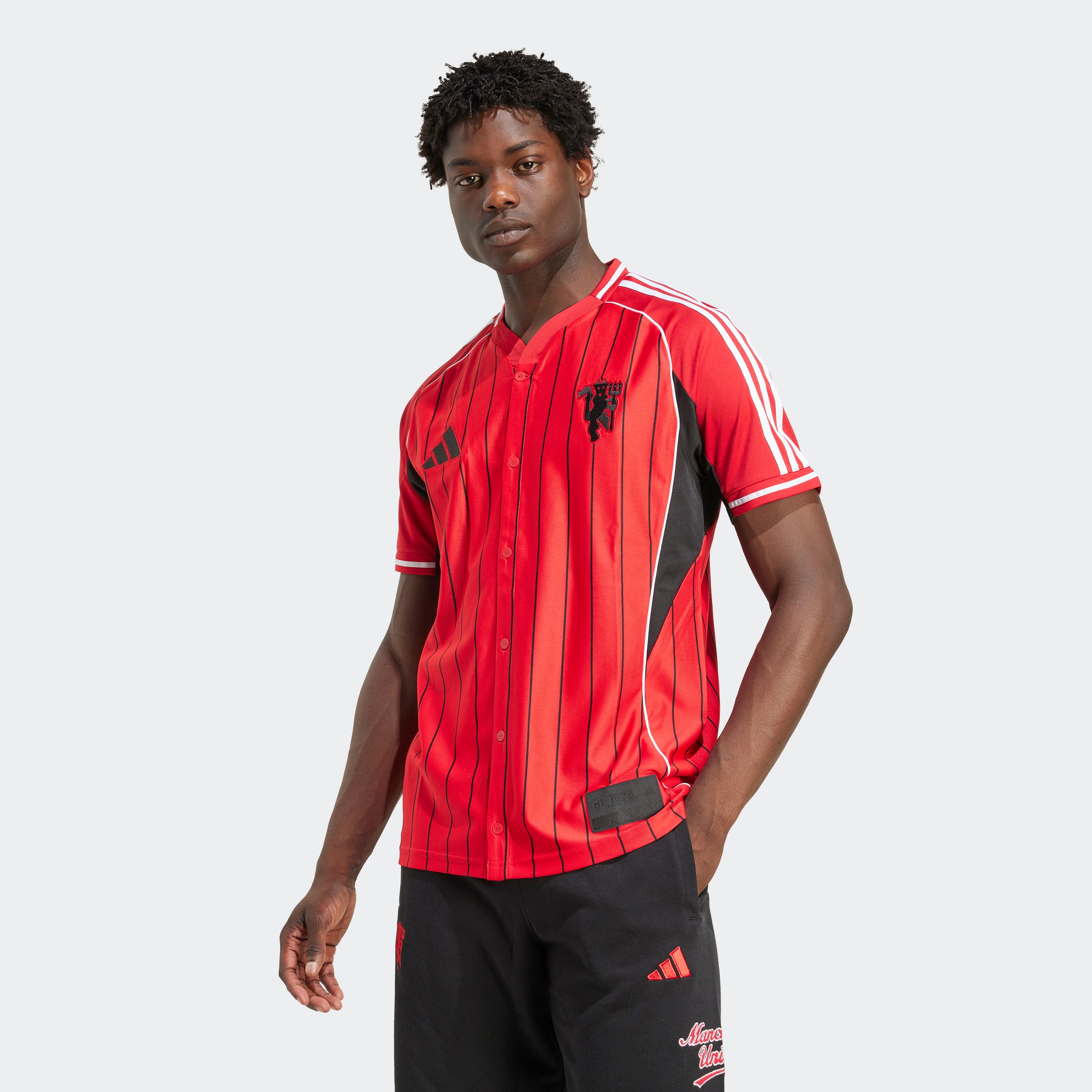 ADIDAS MANCHESTER UNITED US SHIRT 25/26 MENS – Poobie Naidoo's