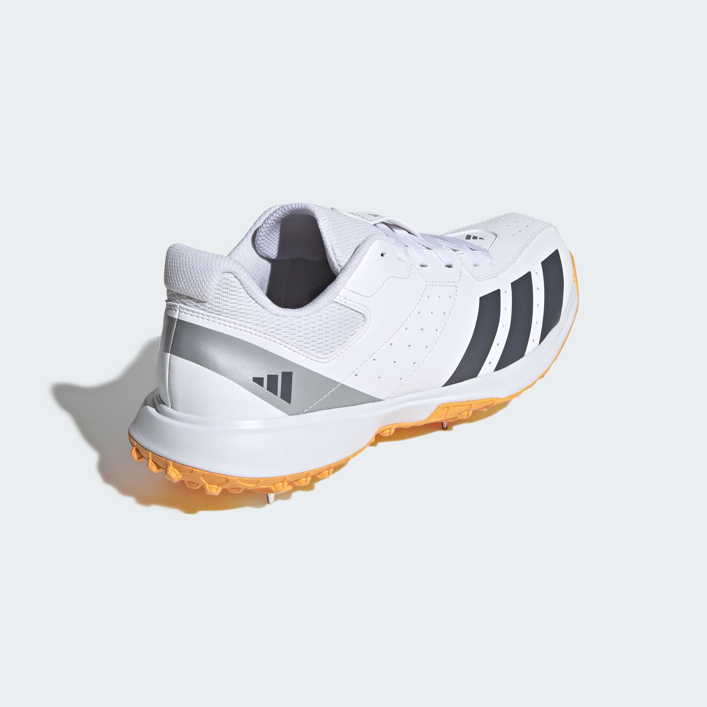 ADIDAS HOWZAT CRICKET SPIKE MENS – Poobie Naidoo's