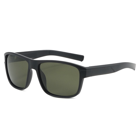 LUNDUN POLARISED SUNGLASSES - Matte Black/Green polarised lenses, side view on white background