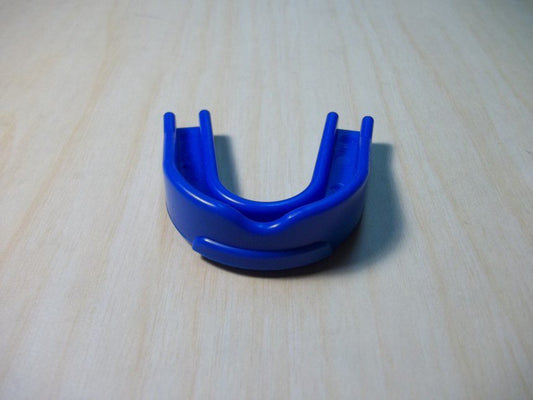 MEDALIST MOUTH GUARD STANDARD SINGLE